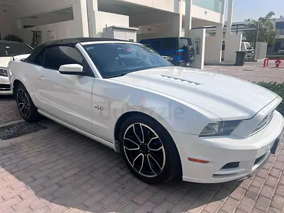 Perfect condition full agency maintained 2014 Mustang GT Premium Convertible