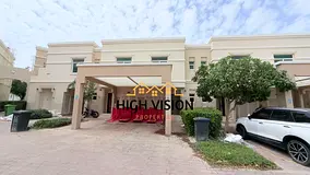 2BR Townhouse | Private Backyard | Great Investment