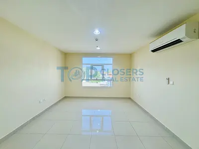 Near To Oasis School|Bright And Spacious|2nd Tenant