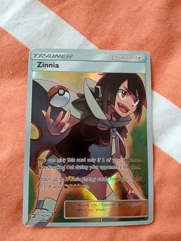 Pokémon TCG Trainer Zinnia Full-Art Holo Card