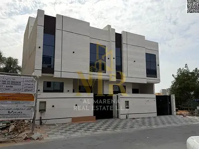 فيلا بالياسمين  بسعر شامل رسوم التسجيل والتمليك على الشارع الرئيسي جاهزة للسكن في أرقي مناطق عجمان تملك حر لجميع الجنسيات بدون دفعة مقدمة. .