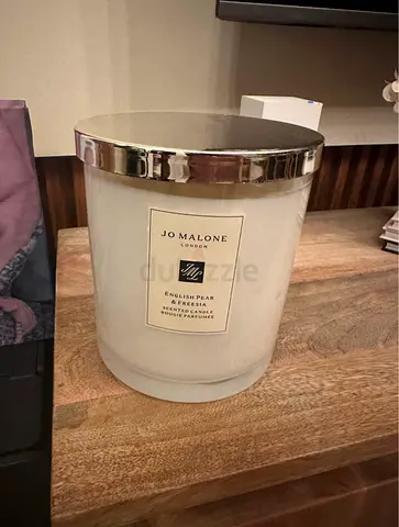 Jo Malone XL Candle 2100g English Pear and Freesia