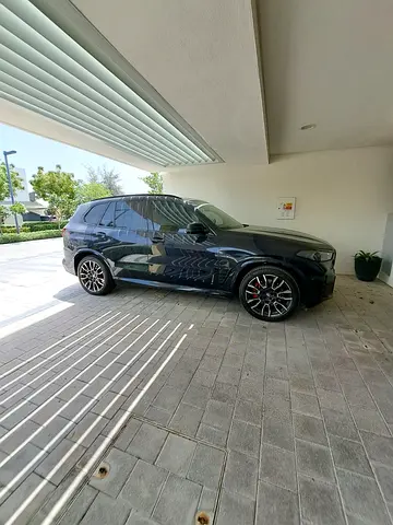 BMW X5 xDrive40i 2024 | GCC| 7-Seater | warrantyservice | Swarowski  Sky Lounge