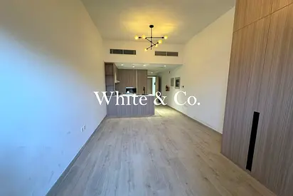 Spacoius | Upgraded | Studio Apartment