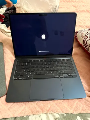 13 inch Mac book Air M4