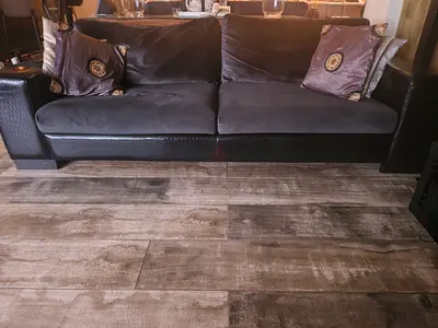 5 seater Comfortable Black leather sofa