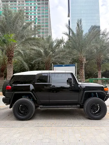 Toyota FJ Cruiser GXR 2022 - GCC Specs - Perfect Condition