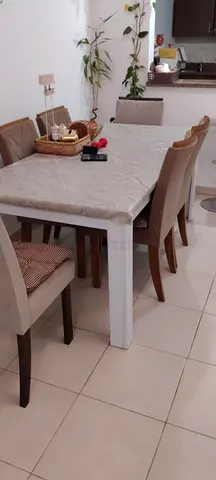 6 seater dining table