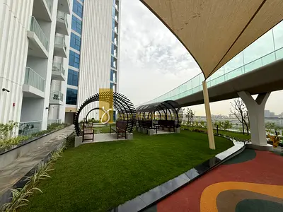 FULLY FURNISHED | SPACIOUS LAYOUT | AMENITIES VIEW