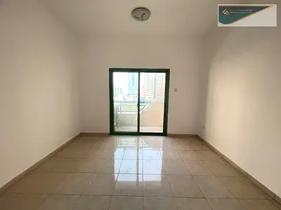 NO DEPOSIT !! LAST UNIT FULLY SPACIOUS 1BHK APARTMENT WITH BALCONY CENTRALIZED AC AND GAS JUST 31K AL QASIMIA