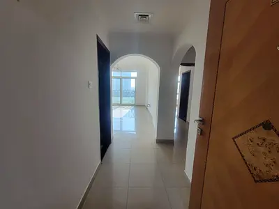 1 BHK Flat With Central AC And Central Gas Family Building Near to Corchine 38,000 Only.