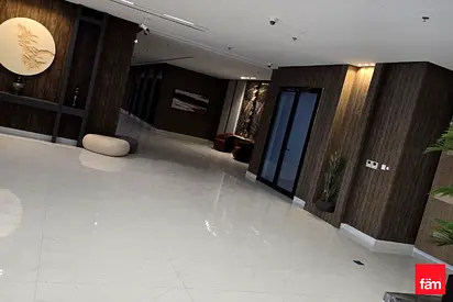 Maids | Closed Kitchen | Corner Unit | Spacious