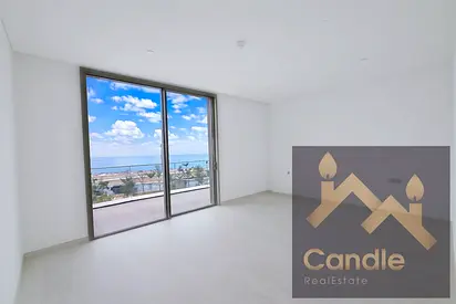 Corner | 4 Bedrooms | Ulltra Luxury | Full Sea View | Multiple Options | Private Beach