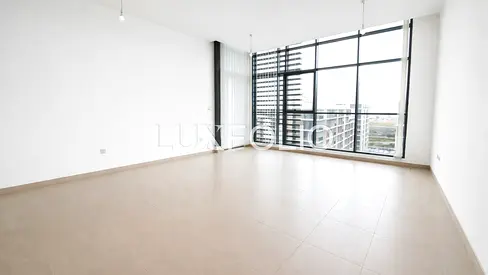 Boulevard View | Chiller Free | Vacant