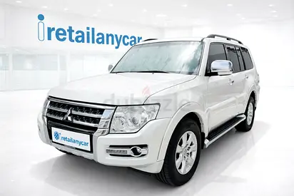 2017 Mitsubishi Pajero 3.5 LWB Mid Option , Documented service history, Superb car