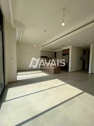 Modern Family Home | 3BR + Maid | Prime Community