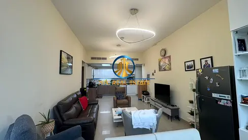 LUXURY 1 BEDROOM FULLY UPGRADED | SUPER SPACIOUS | VACANT