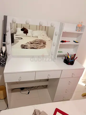 Makeup table