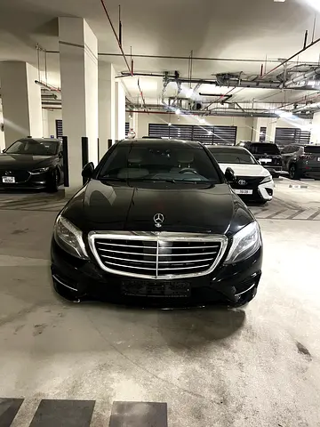 •	Mercedes-Benz S 550 2015 Full Option