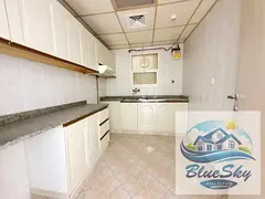 Hot deal beautiful building 1bhk with balcony 2 washroom just for 30k king fasal road