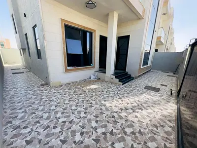 The most beautiful villas in Al Yasmin, two floors with a roof and six master bedrooms