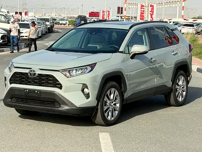 Toyota Rav 4 XLE Premium 2021, American Specs