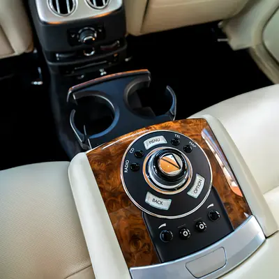 صورة مصغرة 19 لـ 2010 ROLLS-ROYCE GHOST