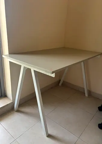 IKEA table