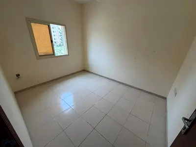 شقة مميزة بموقع حيوي في منطقة الحميدية قريبة من المحكمة وجامعة عجمان مناسبة للسكن العائلي  وتتميز بالراحة والتقسيم العملي