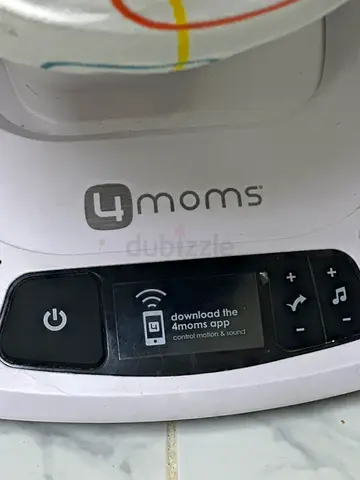 My 4moms MamaRoo baby swing – used, control panel intact