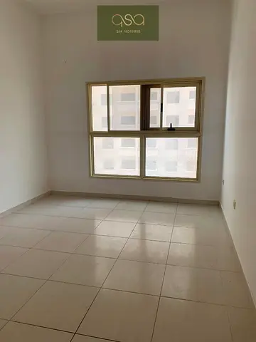 One Bedroom Apartment Is Available For Rent!