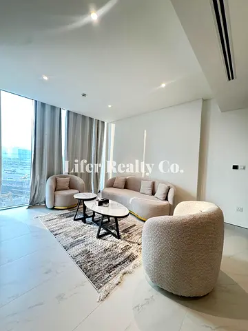 Fully Furnished l Brand New l Low floor