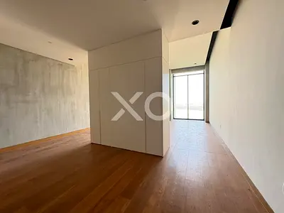 Top Floor | Great Views | Spacious