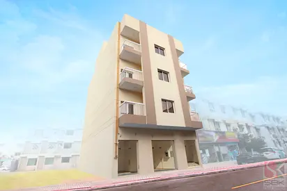 One Month Rent Free-Studio Flat Available