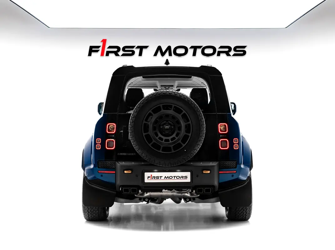 Land Rover Defender 2026