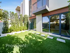 Upgraded | Single Row | Landscaped Garden