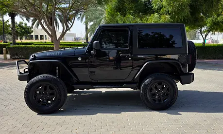 Jeep Wrangler Willys 2017 4x4 V6 GCC Specs