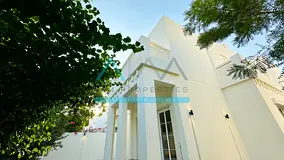 Exceptional Type C End Unit | 3 Bedrooms + Study &amp; Maid’s | Steps from Lake &amp; Park