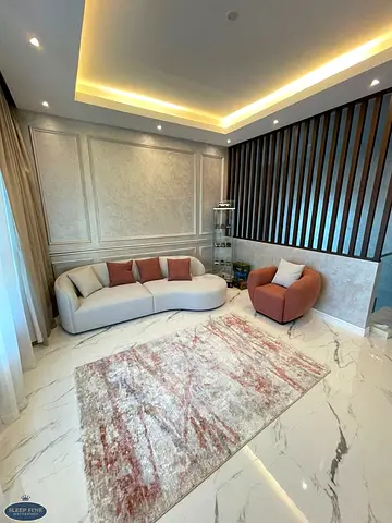 Deluxe Living Sofa 🏡 فخامة المنزل