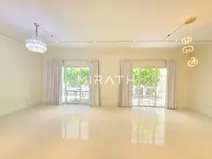 Stylish Modern Villa|Private Pool|Parkside Living