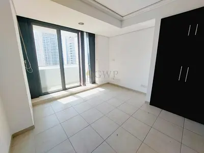 Near Metro|Next to Bonnington|With All Amenities