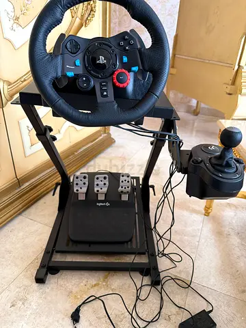 Racing wheel, pedals and shifter on stand - PS/PC compatible (used 2 times)