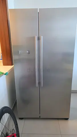 Siemens IQ700 Side by side Refrigerator
