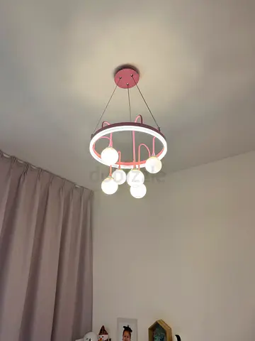 My pink 5-bulb ceiling light - good condition
