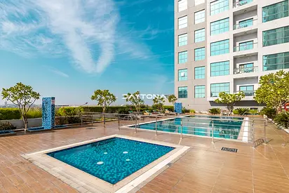 SPACIOUS 3 + MAID l HIGH FLOOR l VACANT