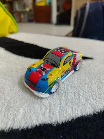 Basarios(No.18) Toy Car