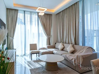 Chiller Free | Furnished | Park View | Huge Layout