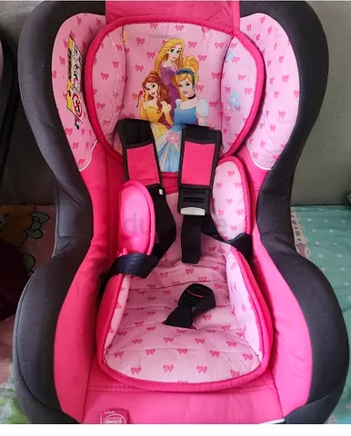 اتنين كرسي سيارة للاطفال