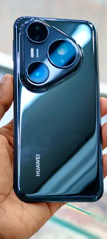 Huawei Mobile Phone in Excellent Condition