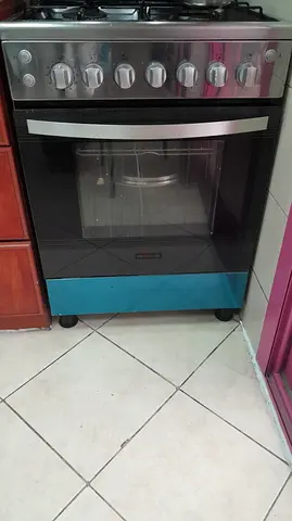 5 Burner Oven/ Gas Stove